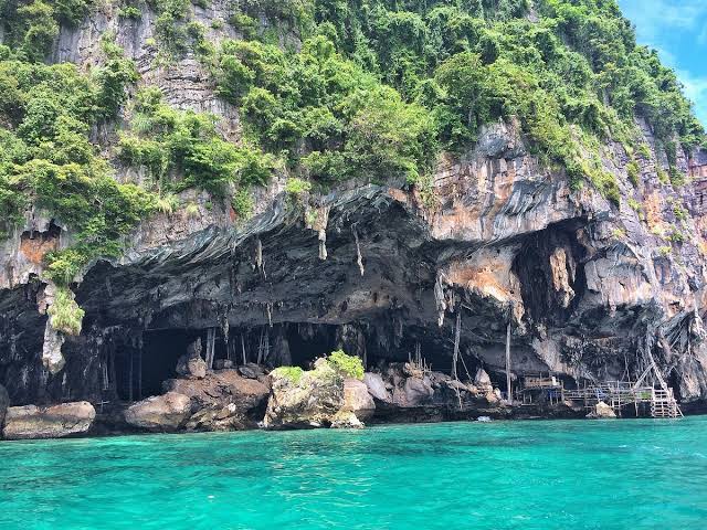 Пхи-Пхи, остров Бамбу, остров Ранг-Яй и рыбалка (1 день) — фото 4